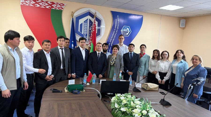 Mogilev shahrida CHDPU talabalari diplomatik korpus vakillari uchrashdi
