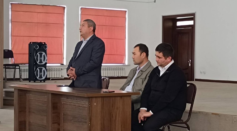 “Jinoyatchilikni oldini olish, diniy ekstremizm, aqidaparastlik va terrorizmga qarshi kurash” mavzusida ma’naviy-ma’rifiy suhbat o‘tkazildi.
