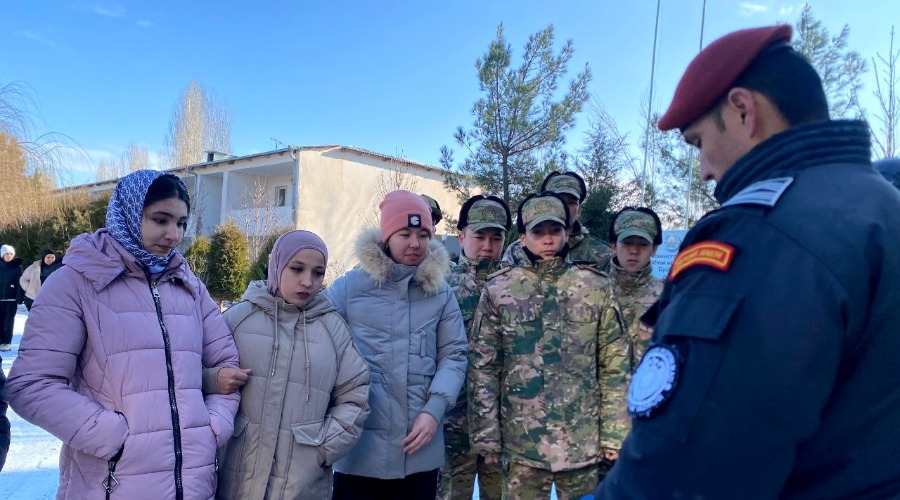Chirchiq davlat pedagogika universitetitalabalari va harbiy qismlar ishtirokida hamkorlik tadbiri bo'lib o'tdi.