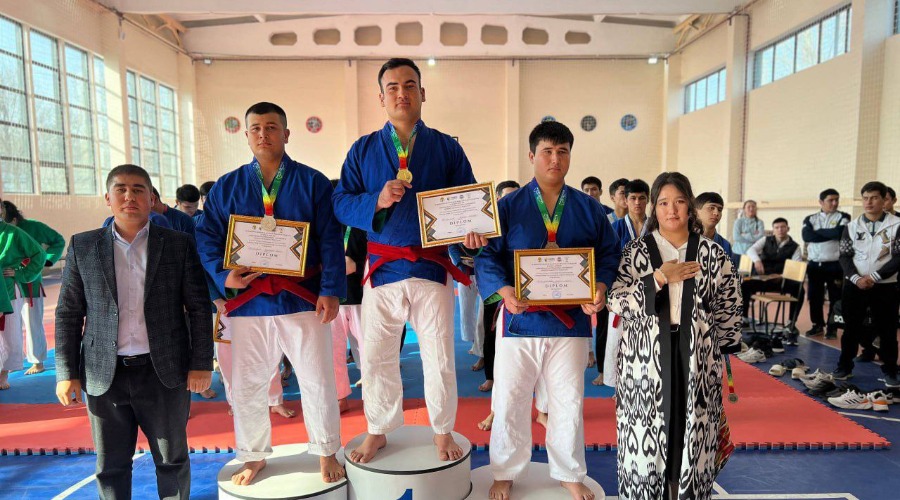 "Universitet kubogi” musobaqasi