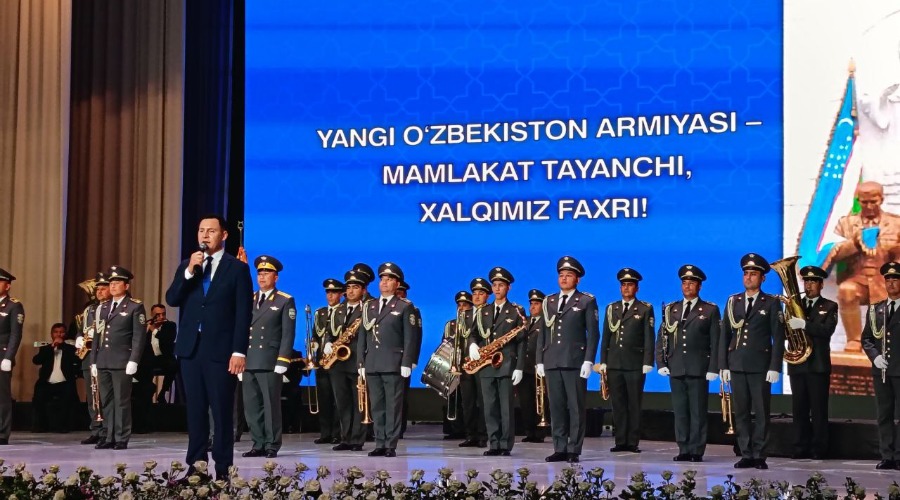 Toshkent shahar Turkiston saroyi. "O'zbekiston armiyasi-mamlakat tayanchi xalqimiz faxri!" mavzusida ma’daniy - ma'rifiy tadbir