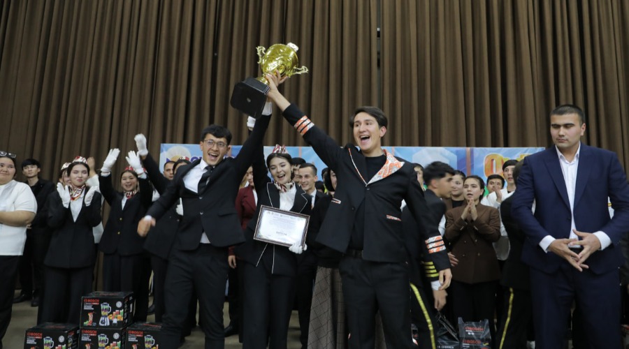 "Rektor kubogi" uchun qvz ko'rik-tanlovi o'tkazildi