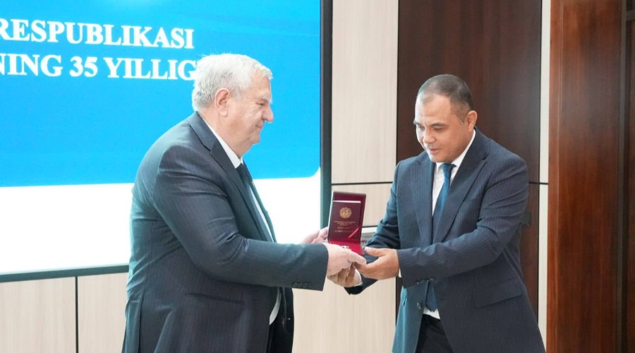 "A solemn award ceremony was held at Chirchik State Pedagogical University on the occasion of the 35th anniversary of the independence of the Republic of Uzbekistan."