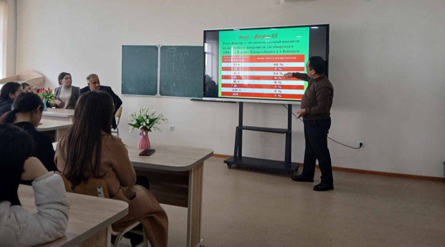 Chirchiq davlat pedagogika universiteti talabalari va professor-o'qituvchilari "Men donorman" aksiyasida faol ishtirok etishdi.