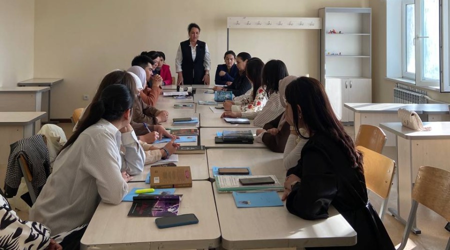 “Yangi avlod pedagogi: kompetensiya va innovatsiyalar sari”