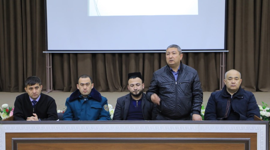 “Millatlararo totuvlik va dinlararo bag‘rikenglikka qarshi qaratilgan adovatning avj oldirishga sabab bo‘ladigan huquqbuzarlik bo‘yicha davra suhbati bo‘lib o‘tdi.