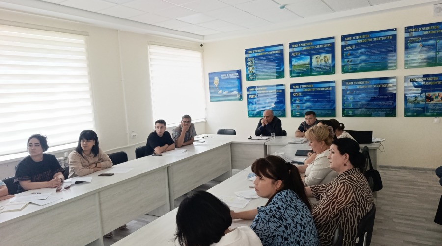 Rus tilshunosligi va adabiyotshunosligi kafedrasi o'qituvchilari bilan reyting va jozibadorlik bo'yicha seminar-trening o'tkazildi