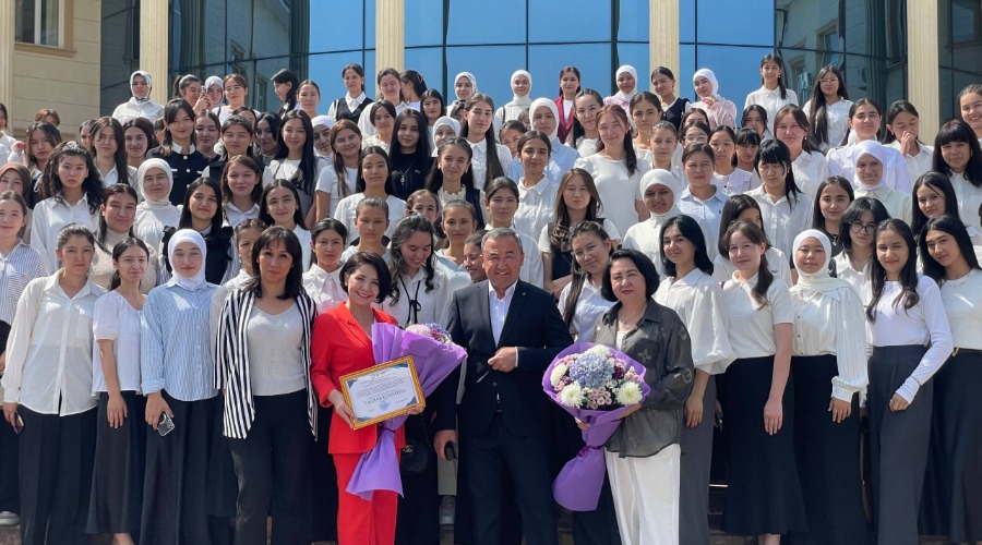 Psixolog bilan suhbat bo'lib o'tdi