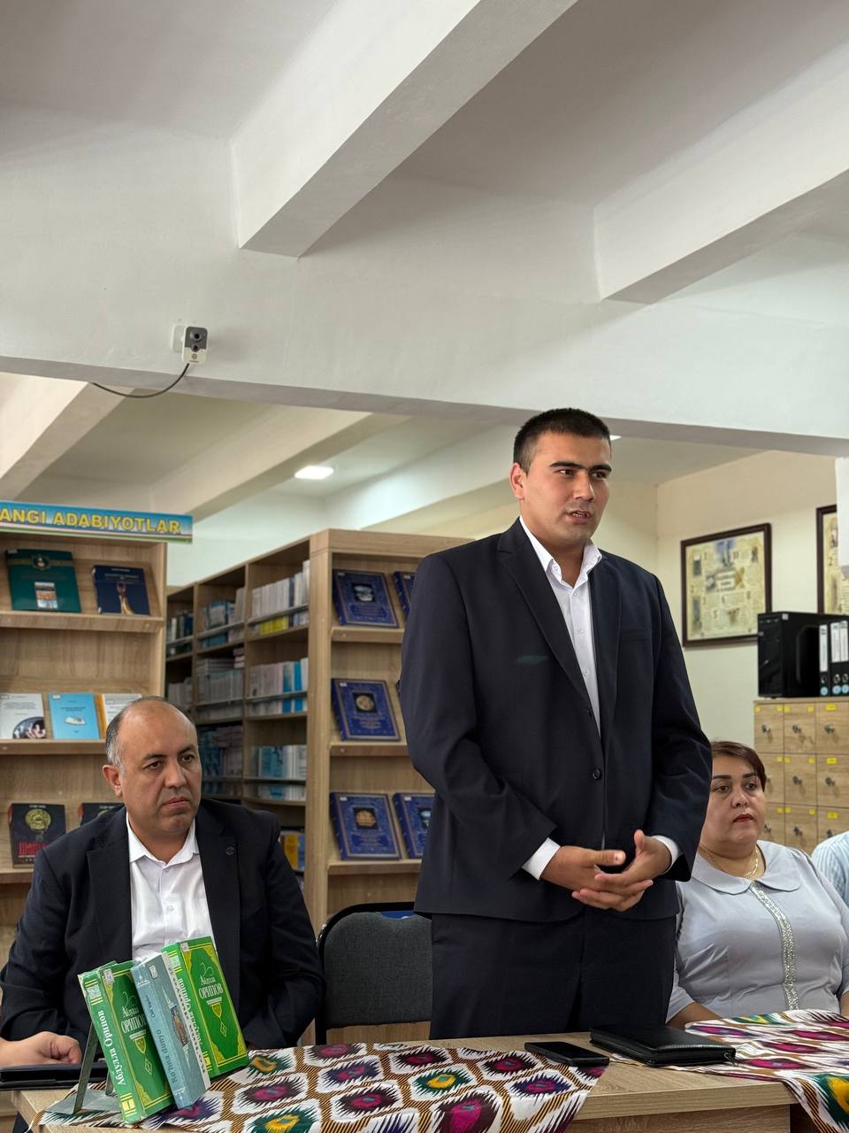 Chirchiq Davlat Pedagogika Universitetining Gumanitar fakultetida adabiyotsevar yoshlarga bag‘ishlangan “Mushoira” tadbiri bo‘lib o‘tdi. Gallery Image