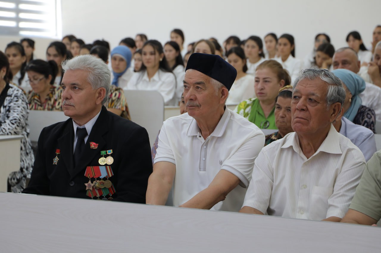 Chirchiq davlat pedagogika universitetida "Uch avlod" uchrashuvi bo'lib o'tdi. Gallery Image