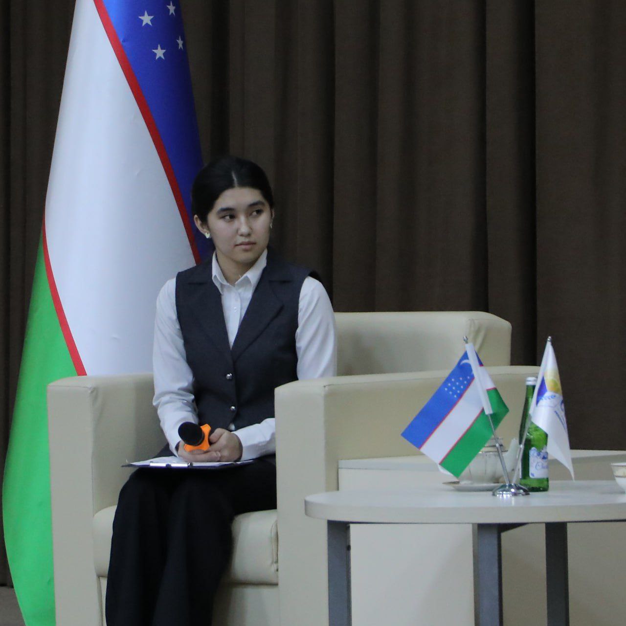 Rektor va yoshlar uchrashuvi Gallery Image