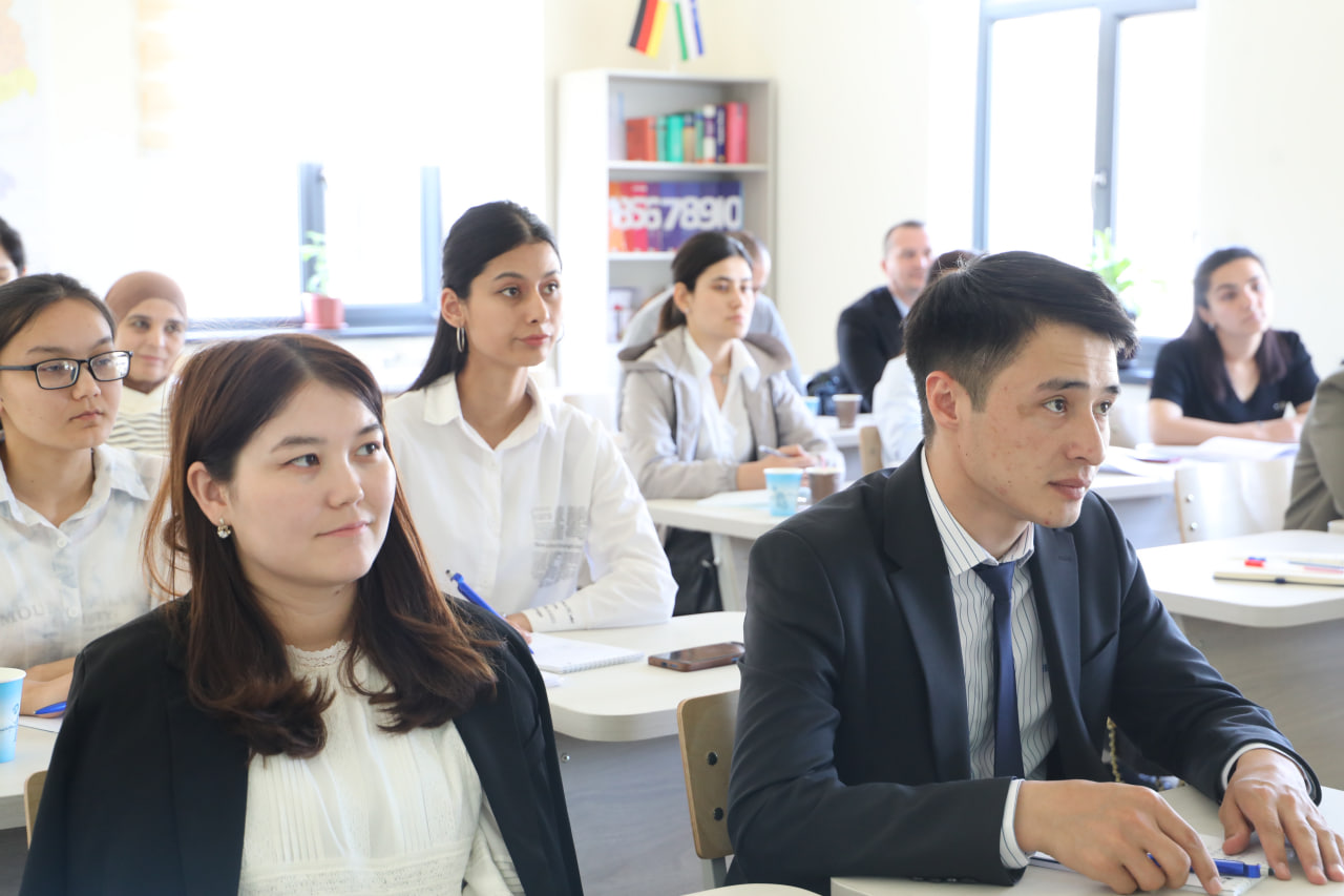 International Summer School launched at CSPU: Day 1 successfully completed Gallery Image