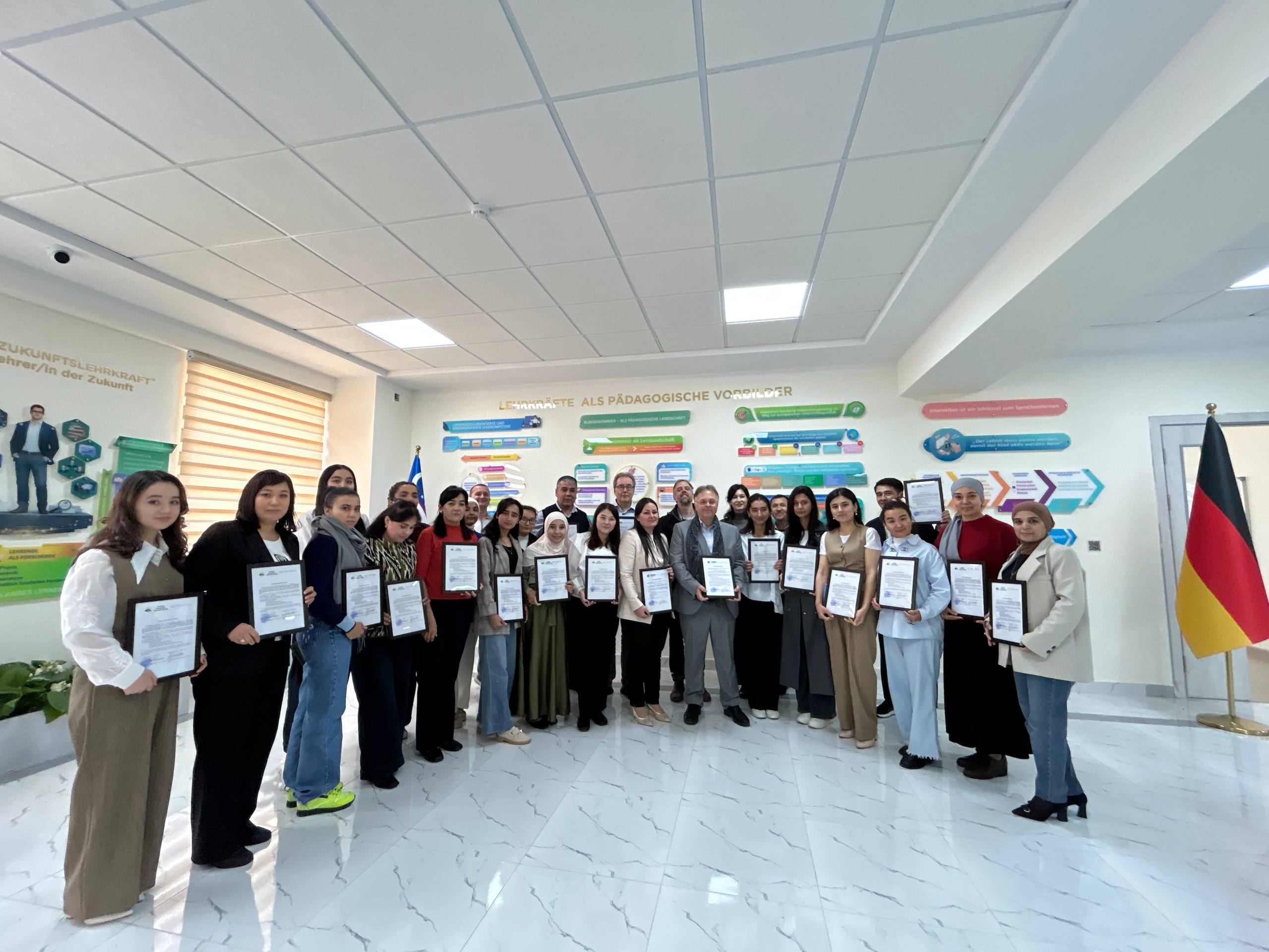 🎓 ChDPUda xalqaro yozgi maktab muvaffaqiyatli yakunlandi Gallery Image