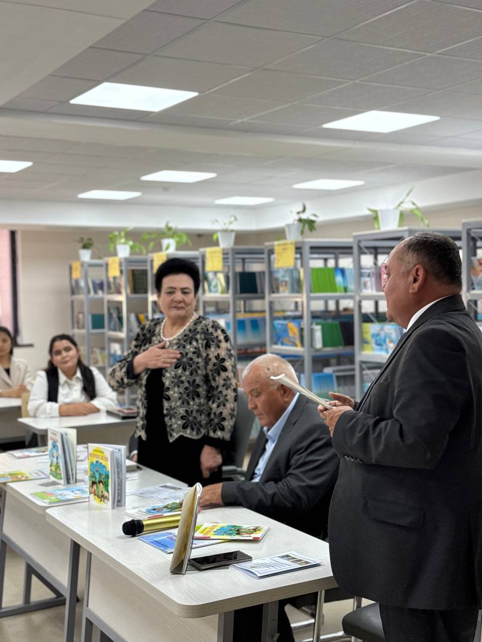 Maktabgacha ta’lim fakultetida shoira Saodat Musayeva kitobining taqdimoti bo‘lib o‘tdi Gallery Image