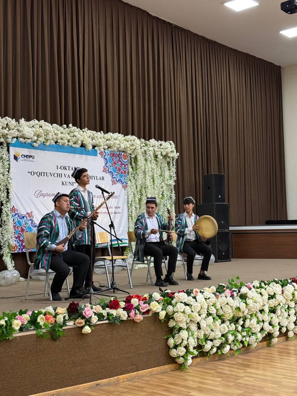 CHDPUda Ustoz va murabbiylar kuni munosabati bilan bayram tadbiri bo‘lib o‘tdi! Gallery Image