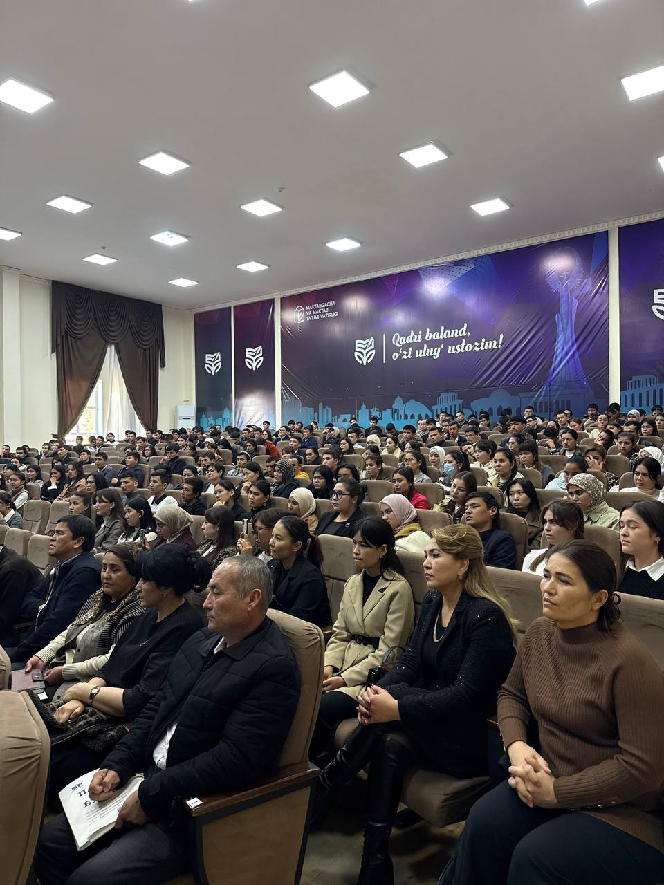 TARIX – MILLAT G‘URURI – KELAJAK POYDEVORI!” shiori ostida individual ta’lim hisobot-ko‘rgazmasi tashkil etildi. Gallery Image