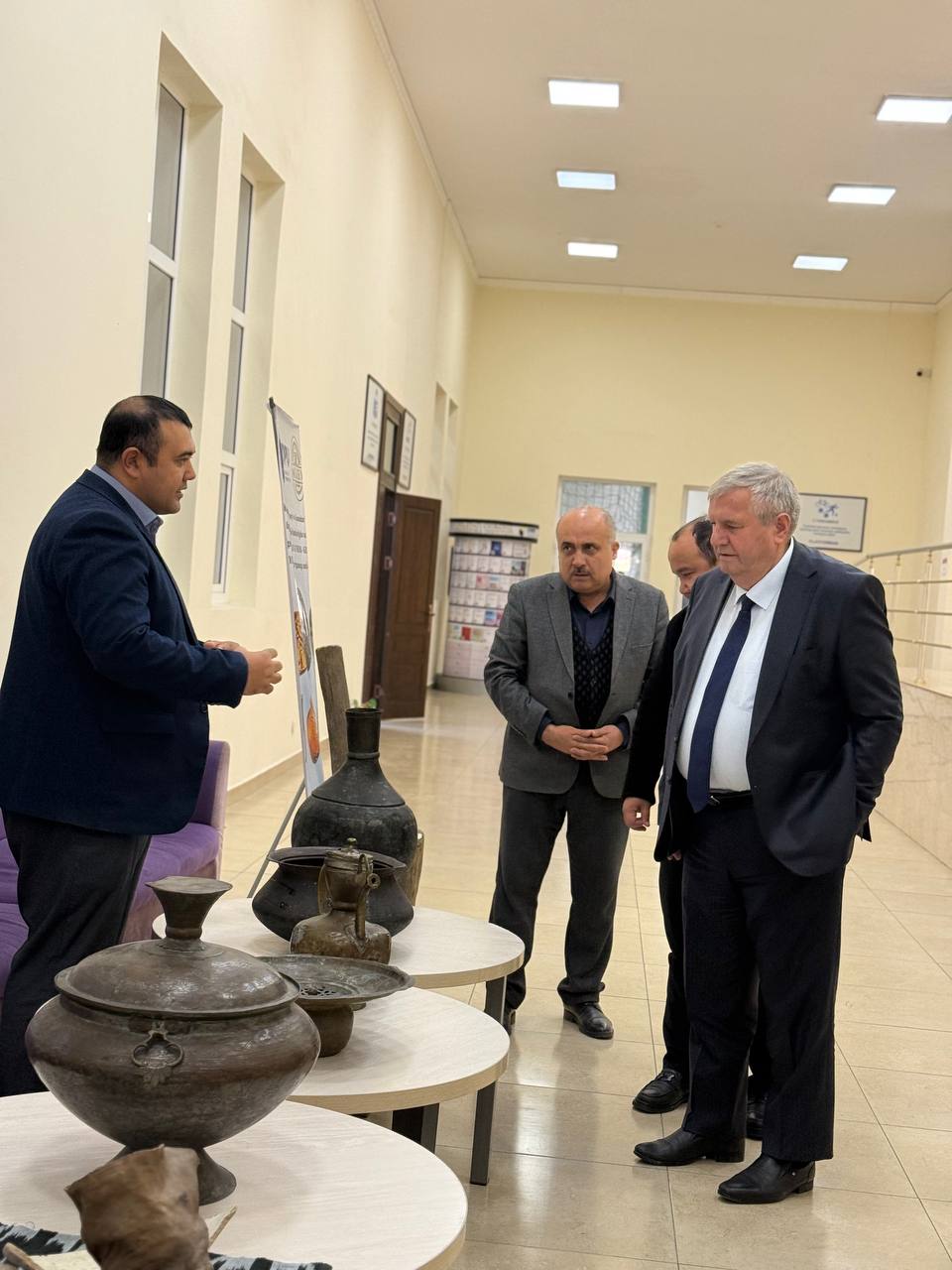 TARIX – MILLAT G‘URURI – KELAJAK POYDEVORI!” shiori ostida individual ta’lim hisobot-ko‘rgazmasi tashkil etildi. Gallery Image