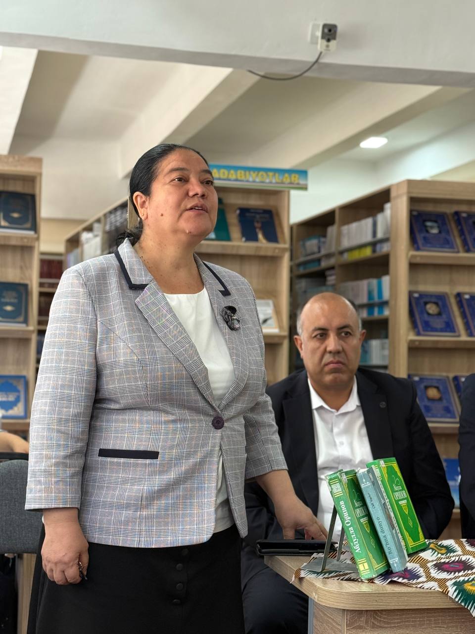 Chirchiq Davlat Pedagogika Universitetining Gumanitar fakultetida adabiyotsevar yoshlarga bag‘ishlangan “Mushoira” tadbiri bo‘lib o‘tdi. Gallery Image