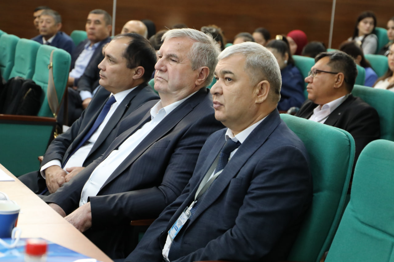 Fizika va astronomiyada raqamli transformatsiyaga bag‘ishlangan xalqaro ilmiy-amaliy anjuman tashkil etildi Gallery Image