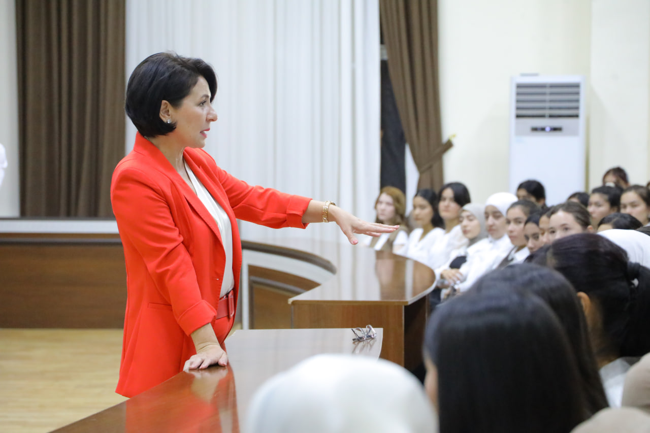 Psixolog bilan suhbat bo'lib o'tdi Gallery Image