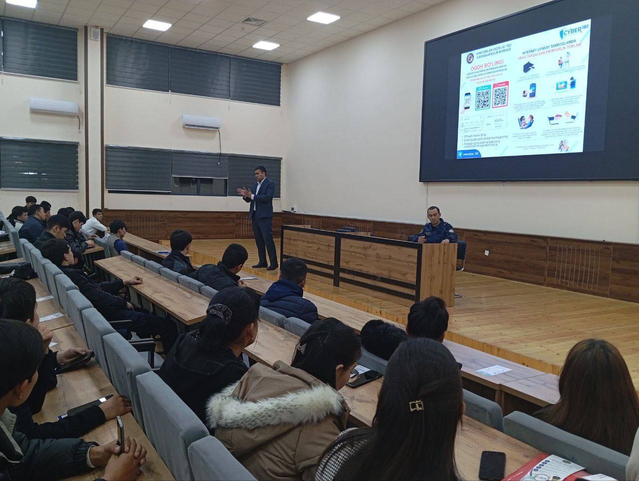 Chirchiq davlat pedagogika universitetida talabalar o‘rtasida “CYBER jinoyatdan ogoh bo‘ling” mavzusida davra suhbati tashkil etildi. Gallery Image
