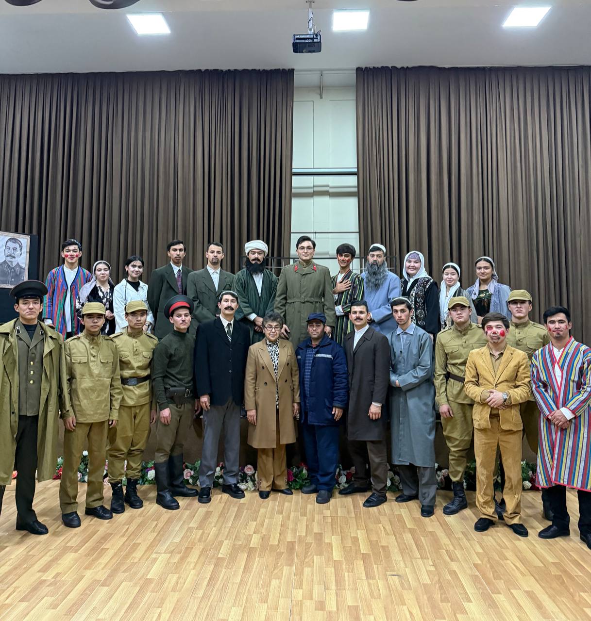 “Nihol” talaba teatr studiyasining ilk premyerasi! Gallery Image