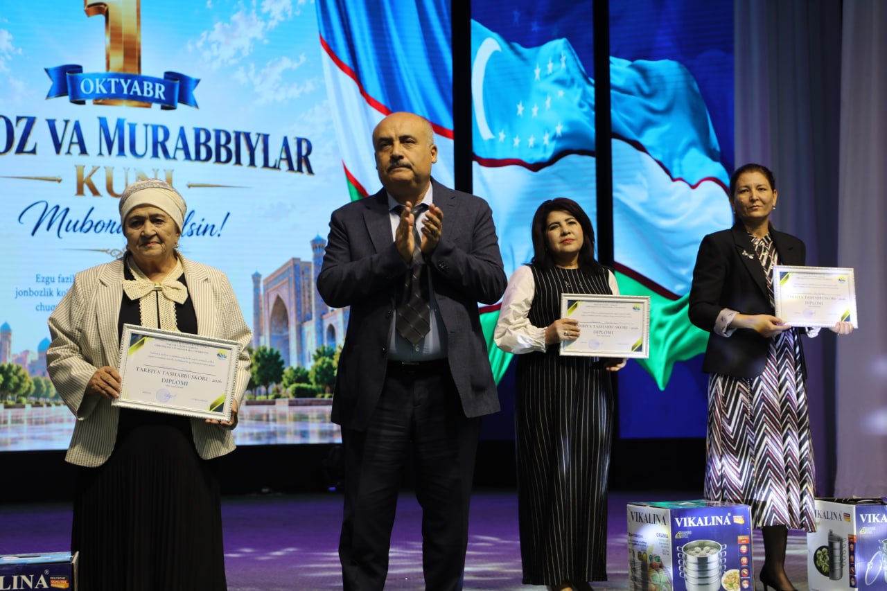 Universitetimizda talabalikka bag‘ishlov hamda ustoz va murabbiylar kuniga bag‘ishlangan tadbir o‘tkazildi Gallery Image