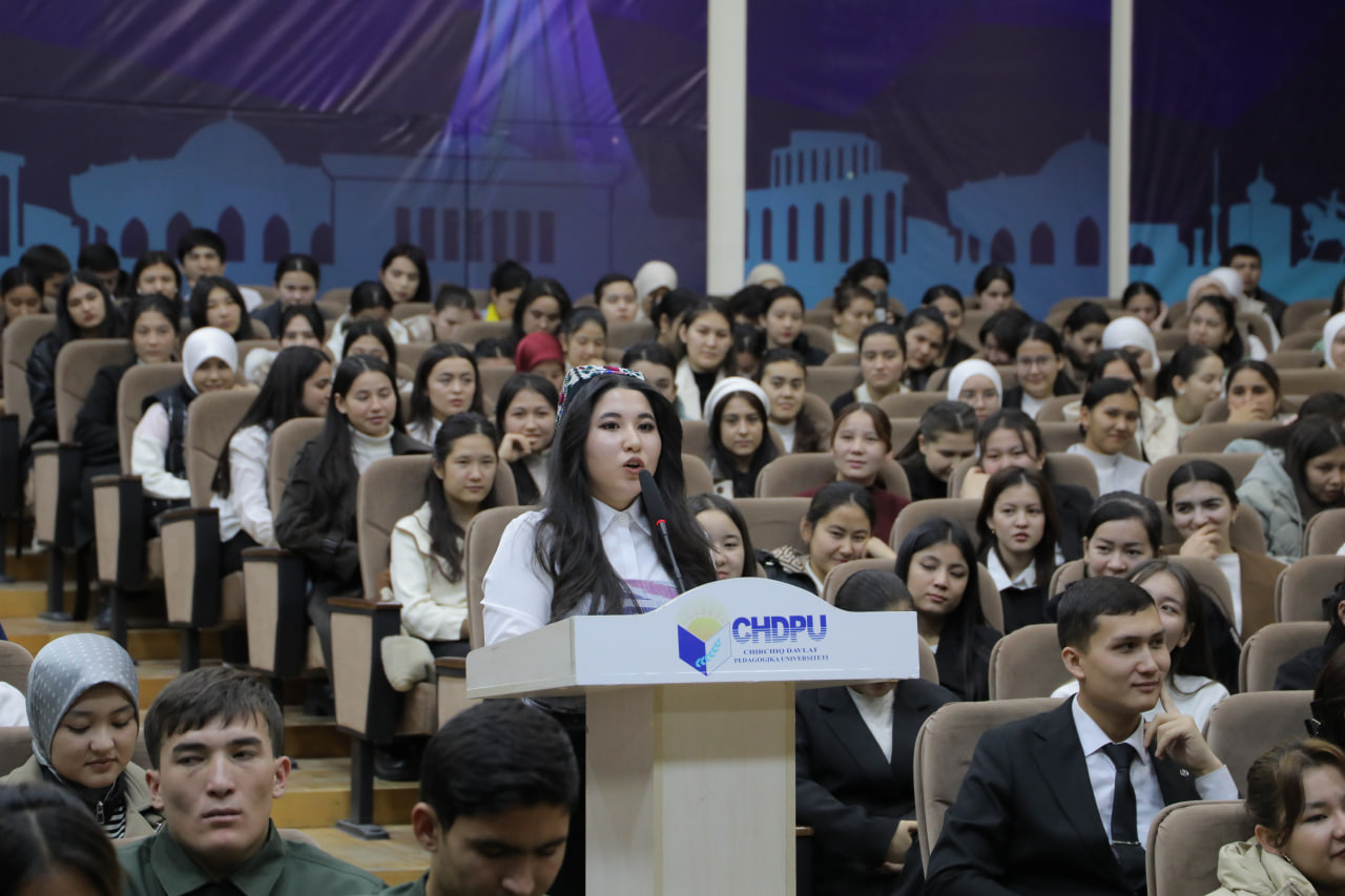 Rektor yoshlar bilan muloqot qildi Gallery Image