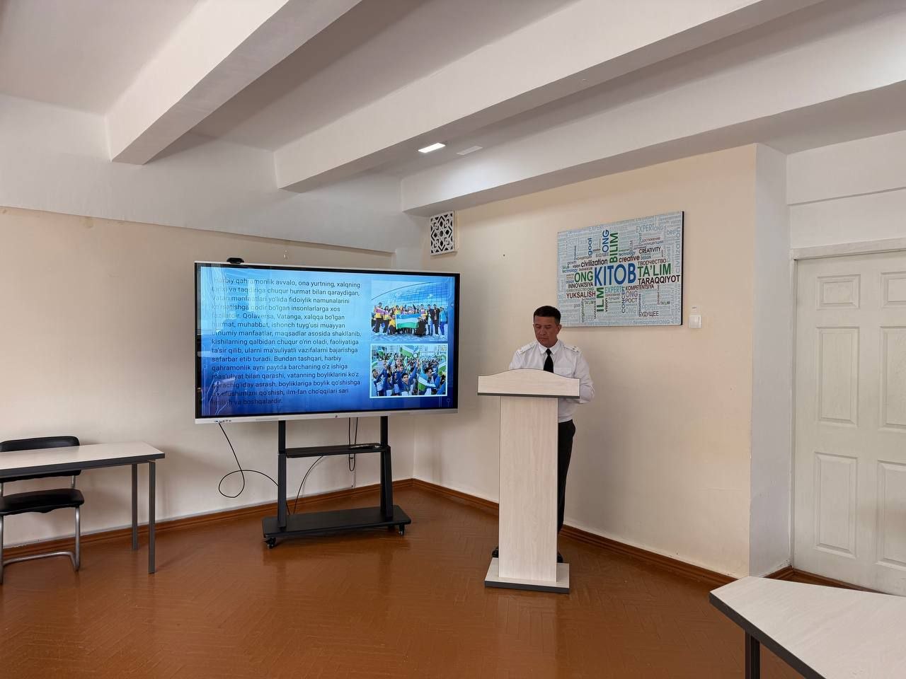 Farg'ona davlat universiteti tadqiqotchisi Pulatov Baxodir Abduraupovichning 09.00.04 – ijtimoiy falsafa ixtisosligi bo'yicha falsafa doktori (PhD) dissertatsiyasi yetakchi tashkilot sifatida muhokama qilindi. Gallery Image