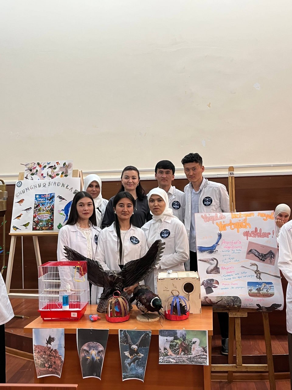 Tabiiy fanlar fakultetida Xalqaro qushlar kuni har yili 1-aprel kuni nishonlanadi. Gallery Image