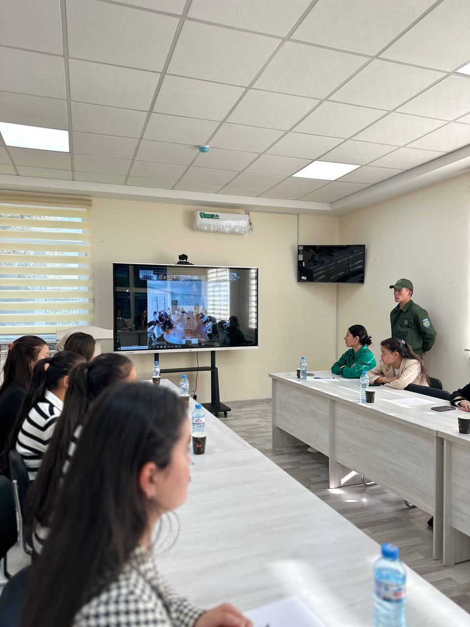 Chirchiq Davlat Pedagogika Universitetida “Til bilimdoni” respublika tanlovining hududiy bosqichi bo‘lib o‘tdi! Gallery Image