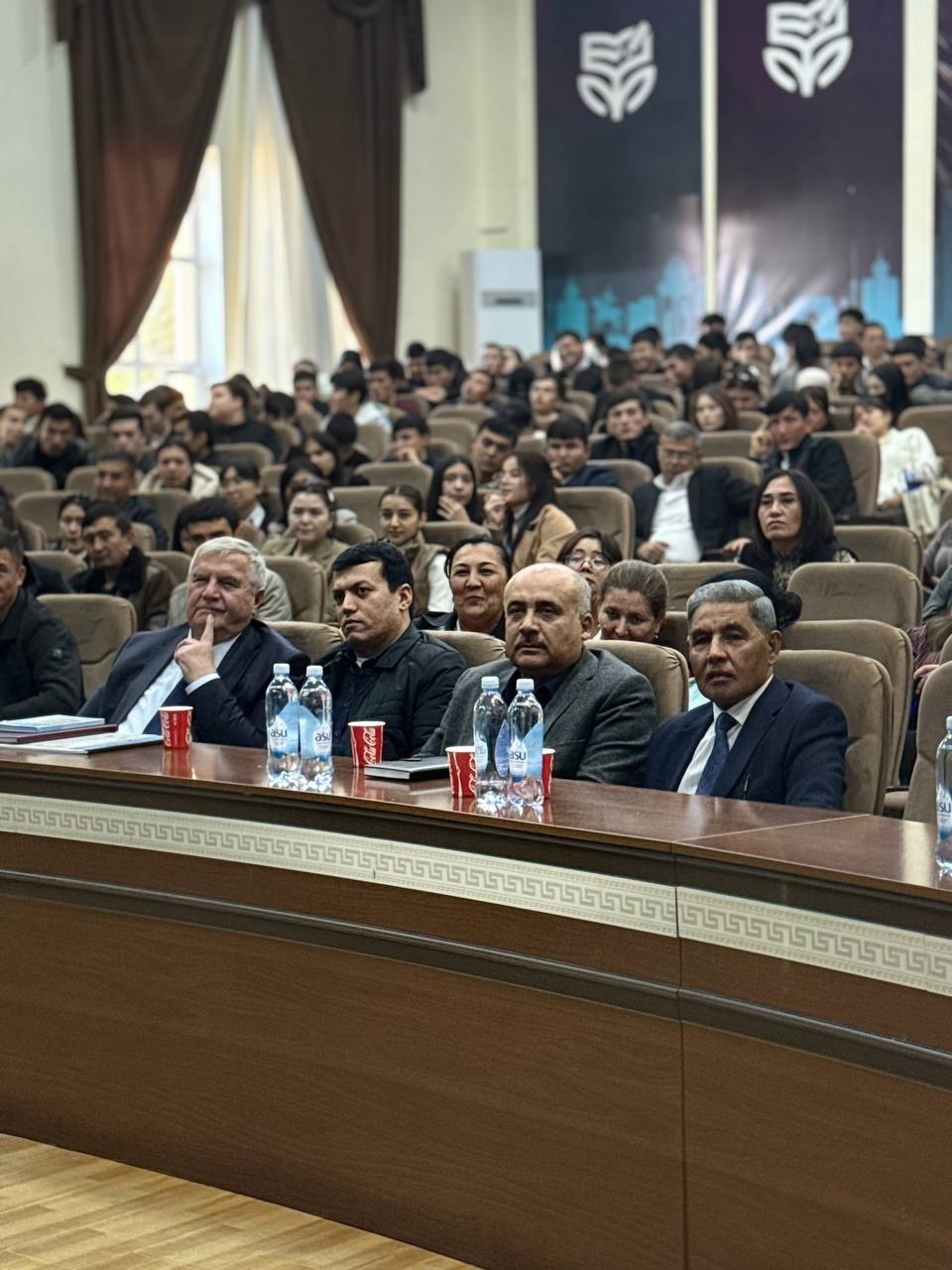 TARIX – MILLAT G‘URURI – KELAJAK POYDEVORI!” shiori ostida individual ta’lim hisobot-ko‘rgazmasi tashkil etildi. Gallery Image