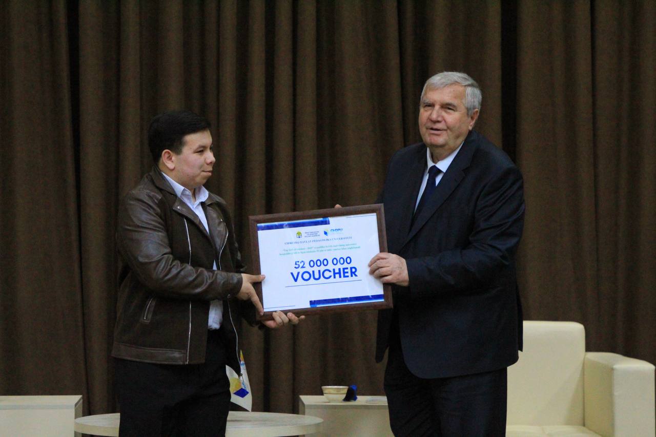 Rektor va yoshlar uchrashuvi Gallery Image