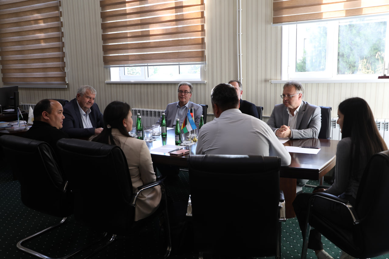 Rektor va Germaniyaning Laybnits- Nemis tili ilmiy-tadqiqot instituti (IDS) professorlari o‘rtasida uchrashuv bo‘lib o‘tdi Gallery Image