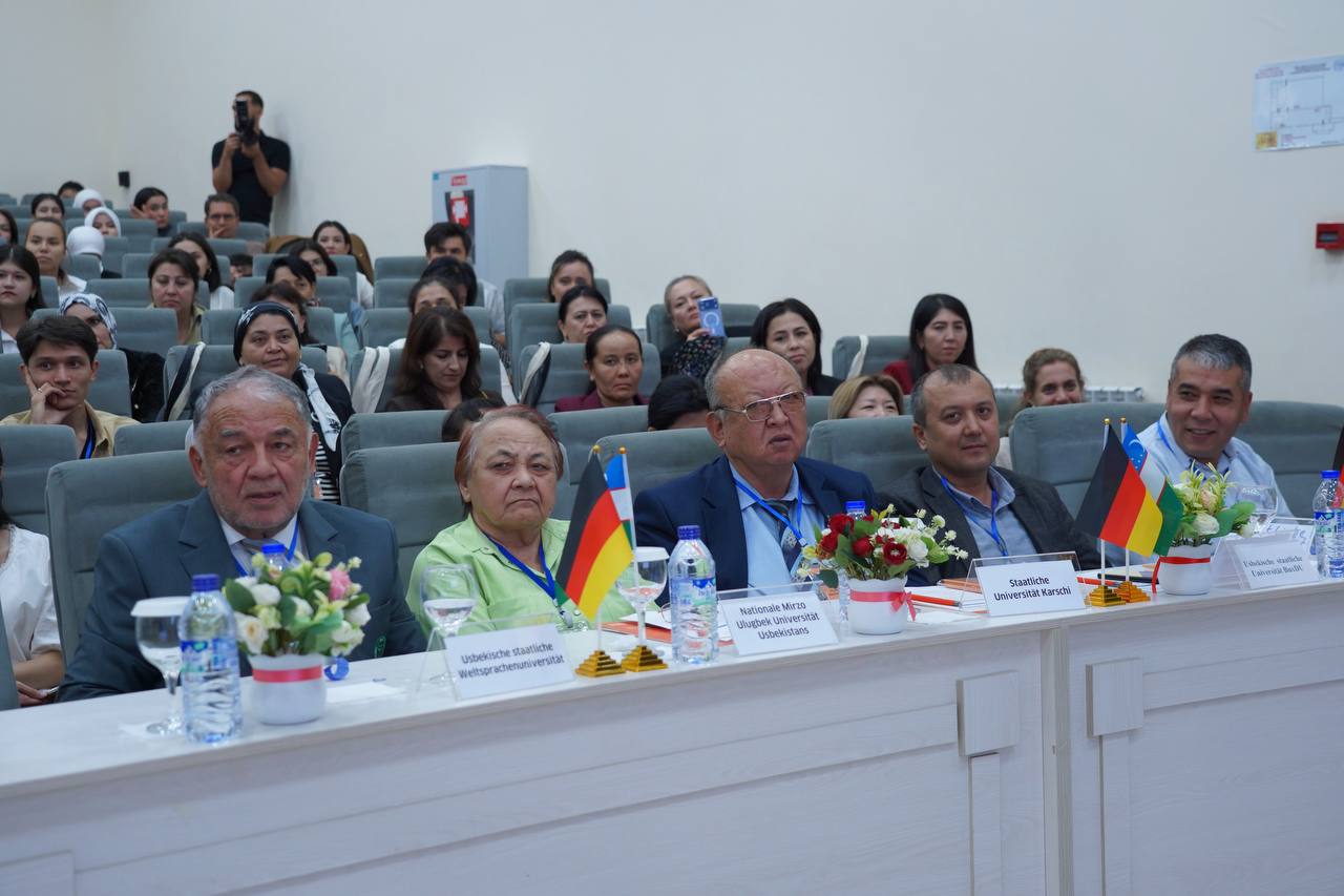 Представители ЧГПУ приняли участие в международном симпозиуме DLL Gallery Image