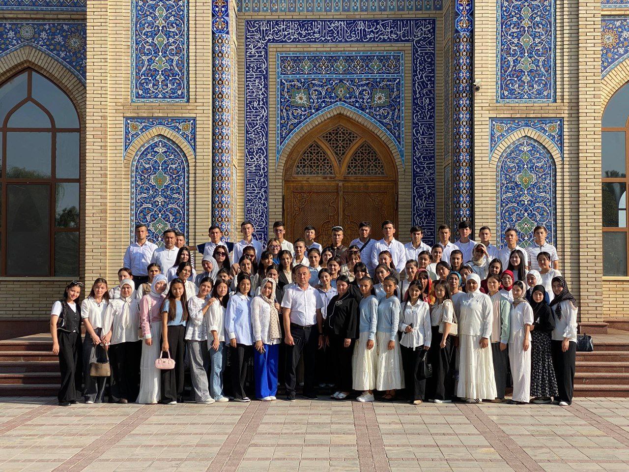 Shahidlar maydonidagi taassurotlar Gallery Image