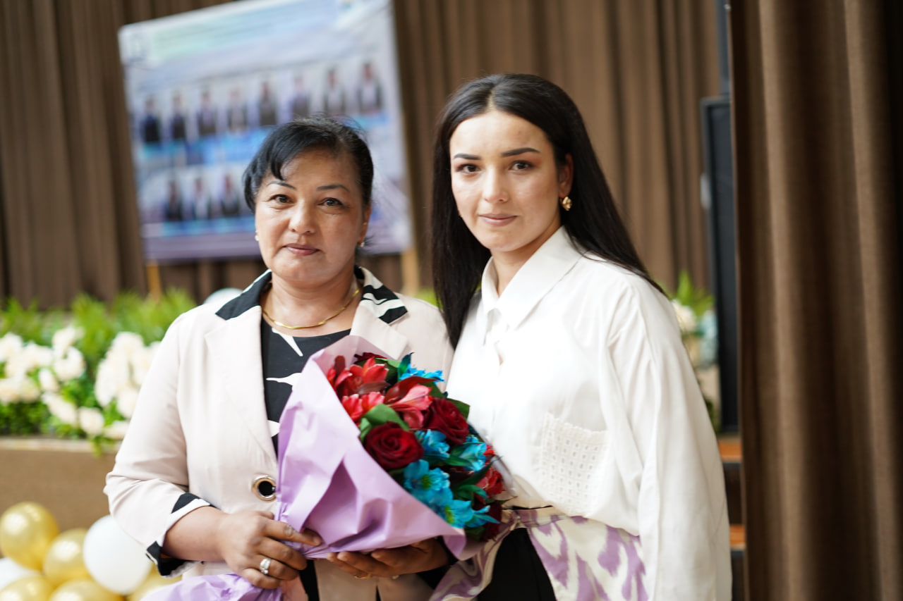 Prezident hamda nomdor davlat stipendiyalarini taqdirlash marosimi va yangilanayotgan rekord haqida Gallery Image