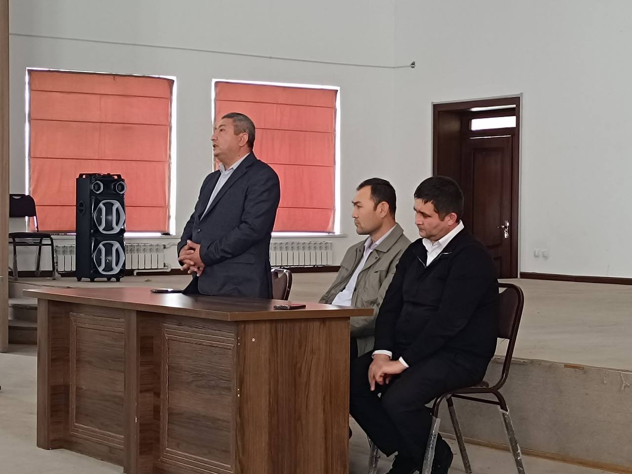 “Jinoyatchilikni oldini olish, diniy ekstremizm, aqidaparastlik va terrorizmga qarshi kurash” mavzusida ma’naviy-ma’rifiy suhbat o‘tkazildi. Gallery Image