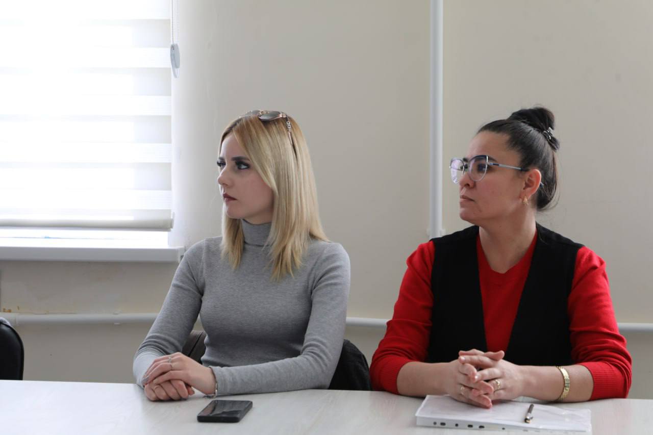 Ilk marotaba sun’iy intellekt ko‘magida ochiq dars o‘tkazildi Gallery Image