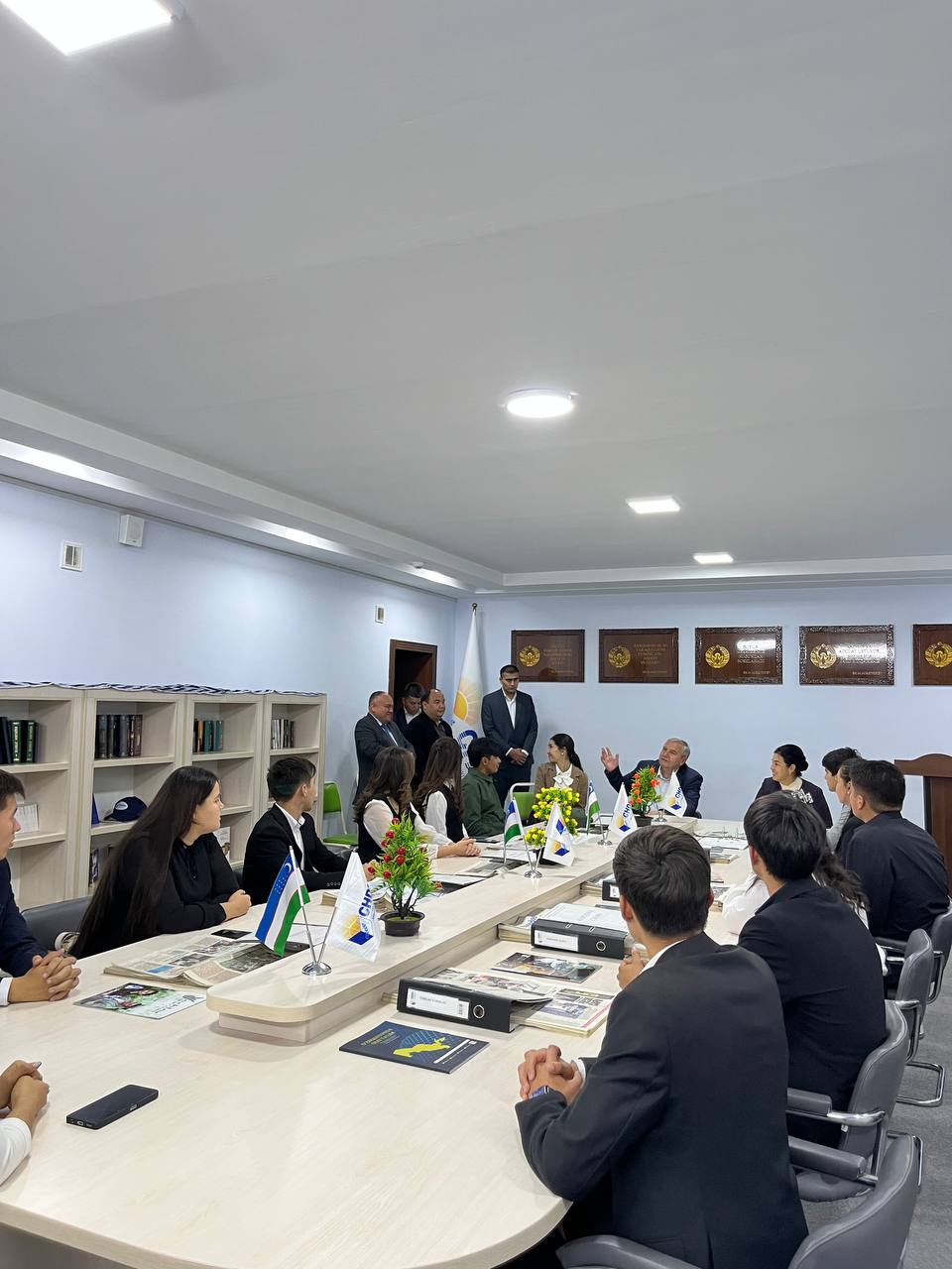 Chirchiq davlat pedagogika universitetida “Rektor va yoshlar uchrashuvi” bo‘lib o‘tdi! Gallery Image