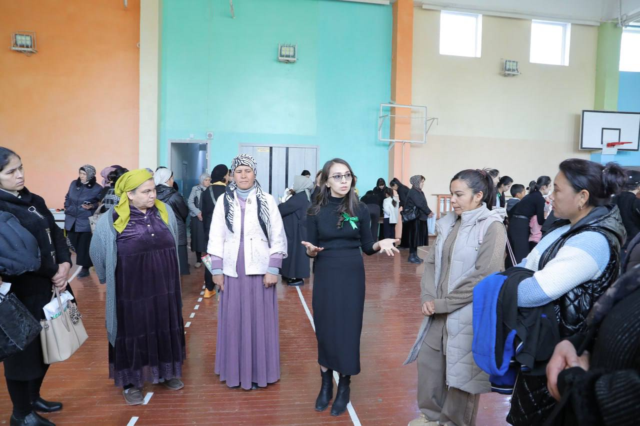 “Ochiq osmon ostidagi maktab” — mehr, metodika va innovatsiya uyg‘unligi Gallery Image