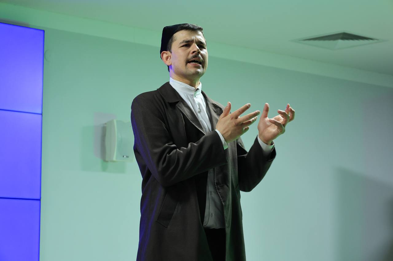 Teatr tomoshasi! Gallery Image