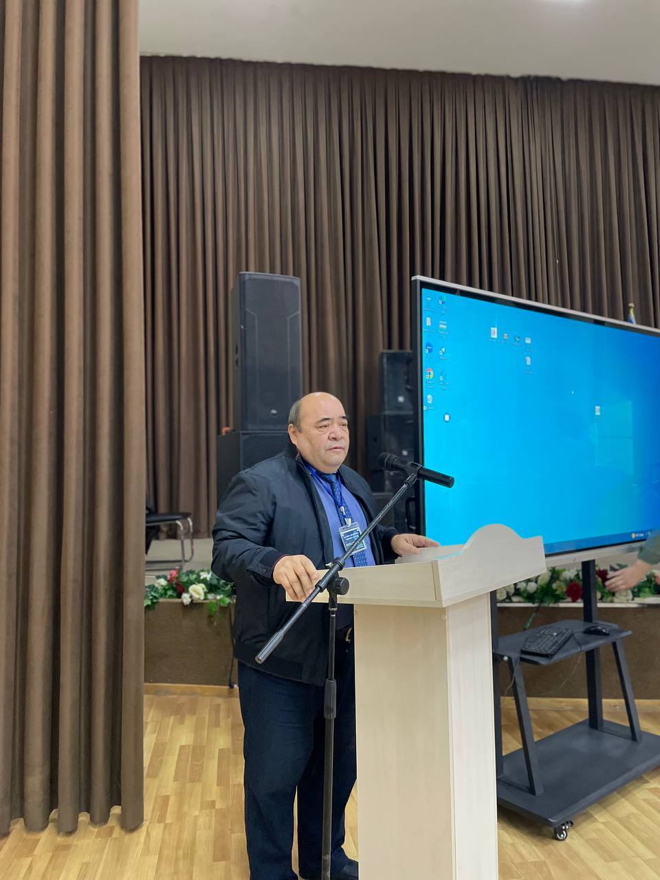“Axborotlashgan jamiyatdan raqamlashgan jamiyat sari: ta’limdagi transformatsiyalar” mavzusidagi respublika ilmiy-amaliy anjuman Chirchiq davlat pedagogika universitetida bo‘lib o‘tdi Gallery Image