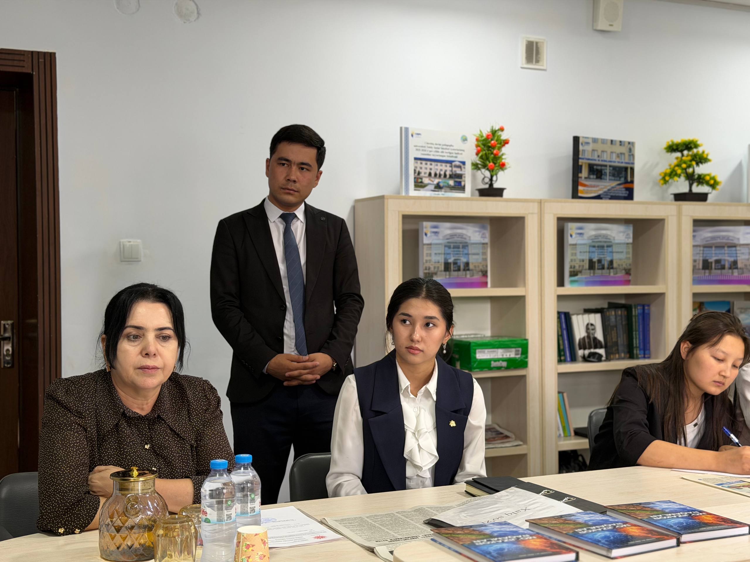 Chirchiq davlat pedagogika universiteti Talabalar turar joyidagi talabalar bilan uchrashuv Gallery Image