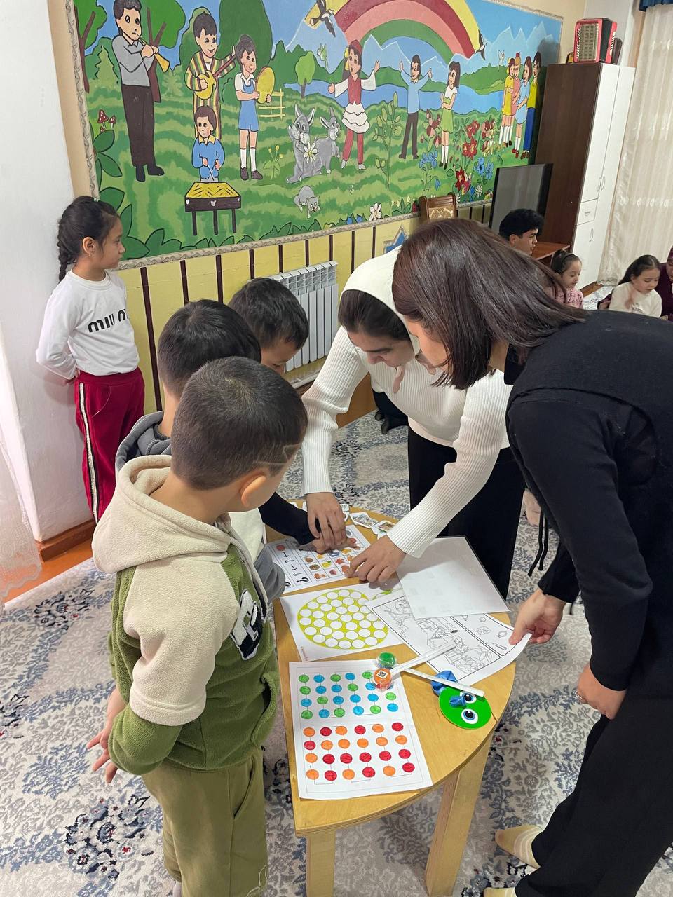 14-noyabr – Xalqaro Logopedlar kuni munosabati bilan ChDPU Pedagogika fakulteti Logopediya yo‘nalishi talabalari tomonidan 10 kunlik dekada yuqori saviyada o‘tkazildi. Gallery Image
