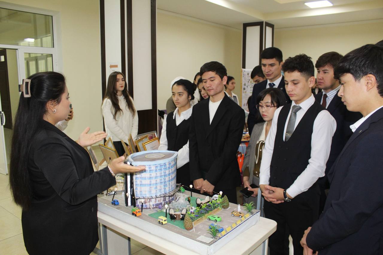 Chirchiq davlat pedagogika universitetida Toshkent viloyati Yoshlar akademiyasining 1-sonli kengaytirilgan seminari tashkil etildi Gallery Image