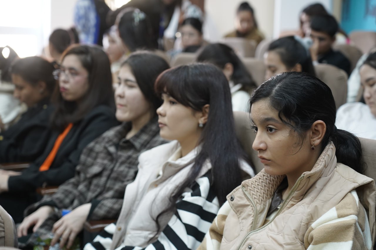 Raqamlashgan jamiyat sari. Respublika ilmiy-amaliy konferensiyasi yakunlari Gallery Image