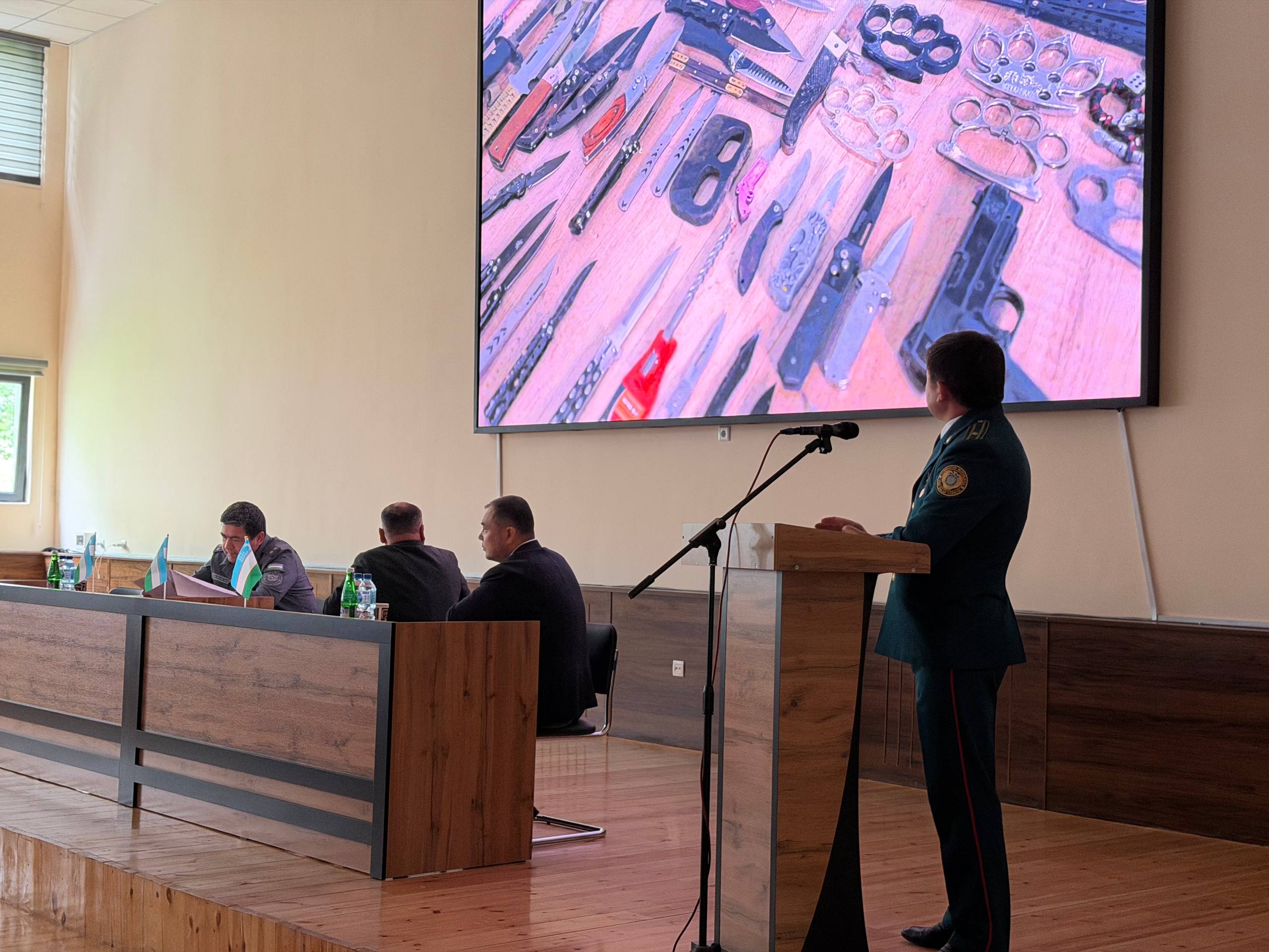 Akademiya tinglovchisi yoshlarni ogohlikka chaqirdi Gallery Image