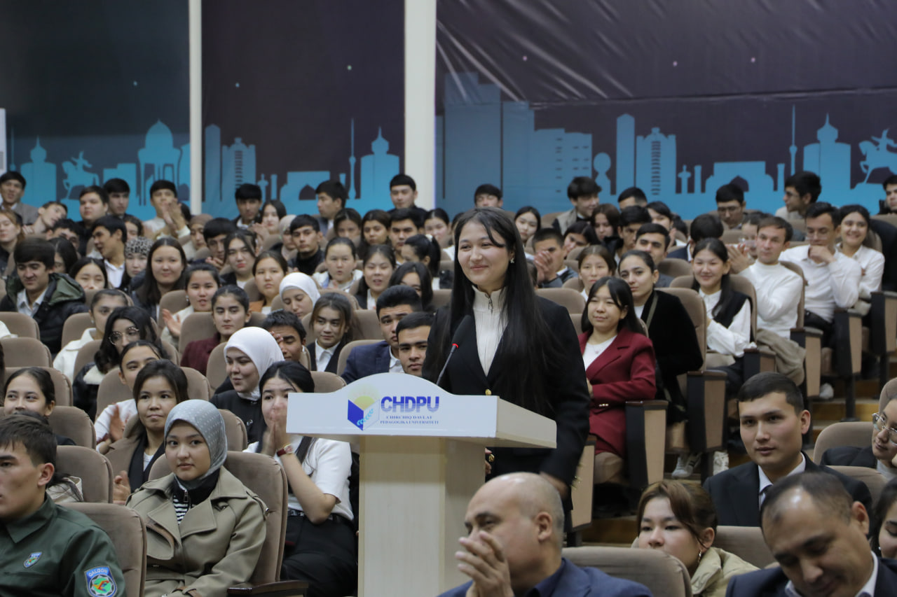 Rektor yoshlar bilan muloqot qildi Gallery Image