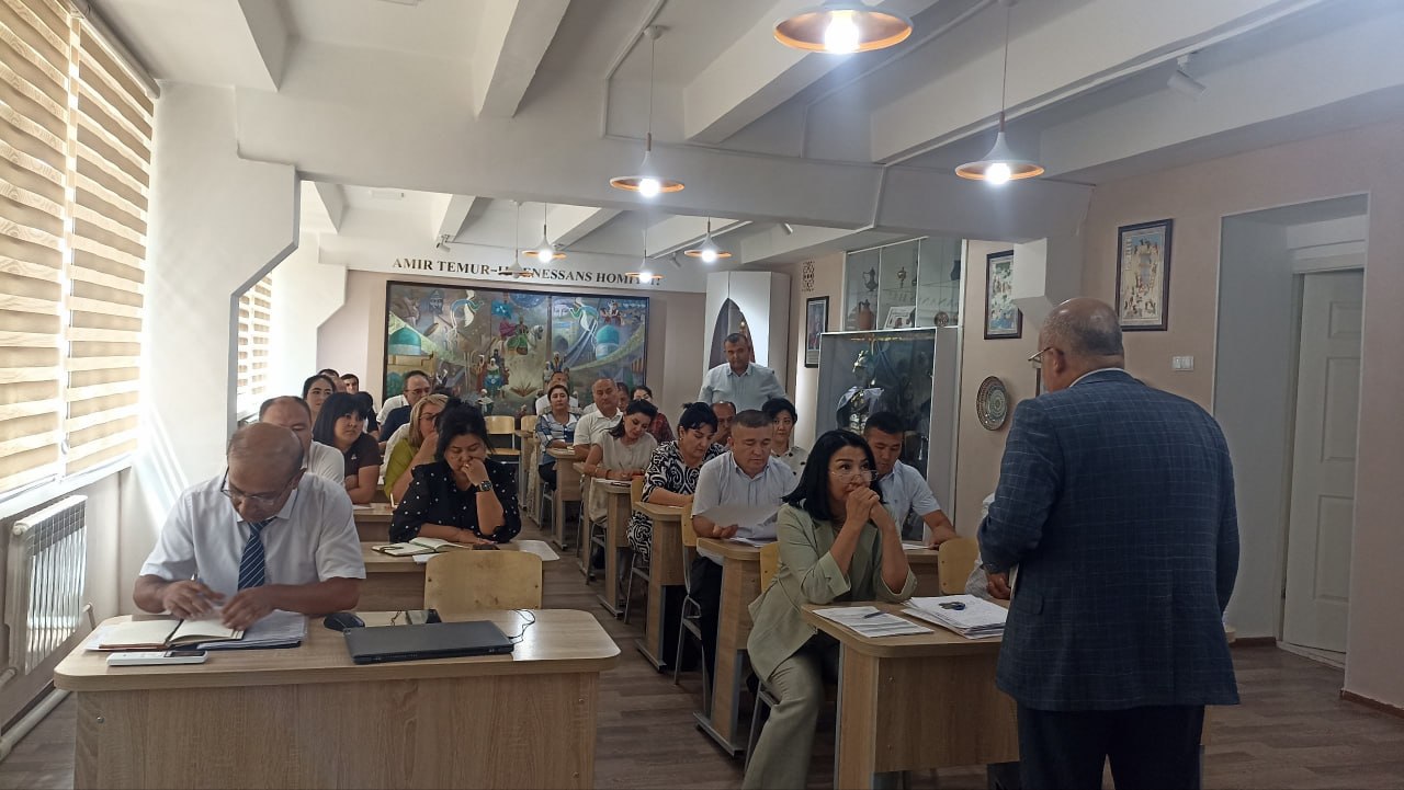 Gumanitar fanlar fakultetida professor-o‘qituvchilar uchun tashkil etilayotgan “CHDPU – 2030: zamonaviy o‘qituvchining strategik kompetensiyalari” seminar-trening Gallery Image